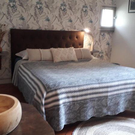 Logis Louisblanc, Muraille Romaine, Lit Queen-Size, Centre Ville Le Mans Dış mekan fotoğraf