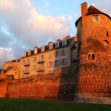 Logis Louisblanc, Muraille Romaine, Lit Queen-Size, Centre Ville Le Mans Dış mekan fotoğraf